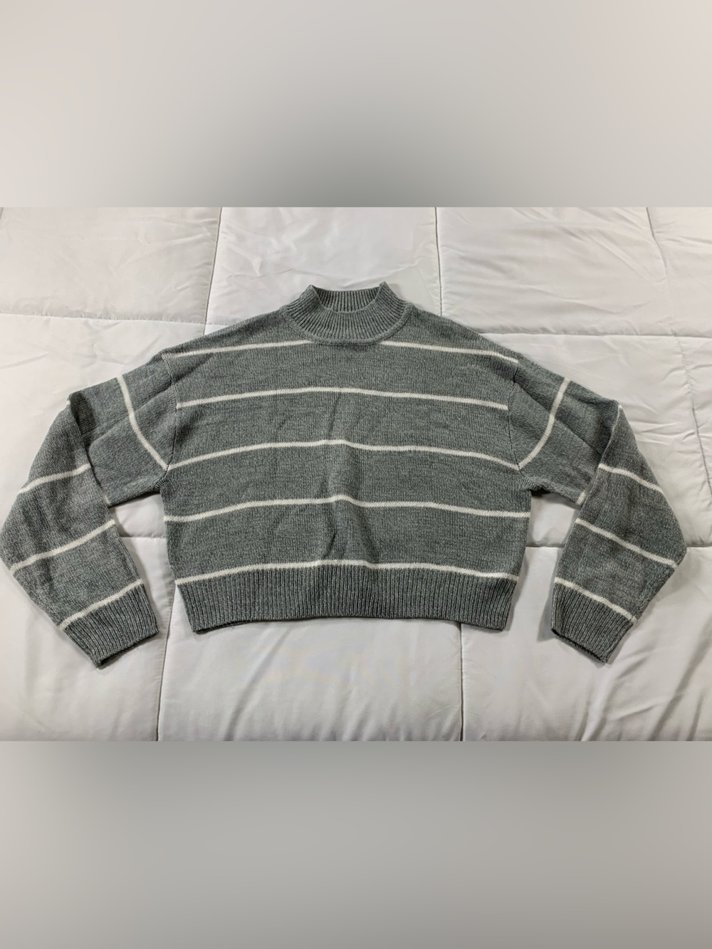 Pre loved H&M sweatshirt womens size XS